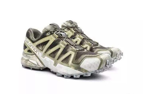 户外登山鞋品牌推荐，户外登山鞋如何选购